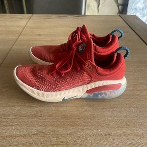 Nike Joyride- women’s 7.5